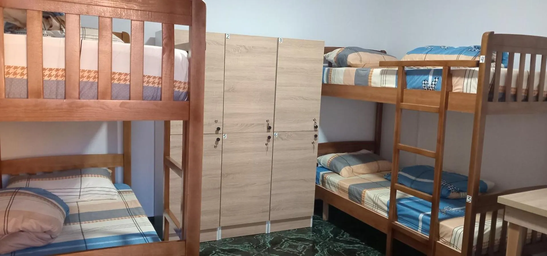 Topo Hostel Tiran Arnavutluk