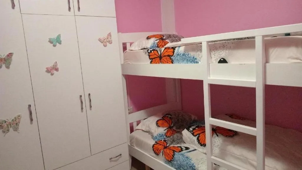 Topo Hostel Tiran